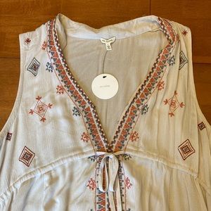 En crème boho top